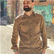 Neo laureato in Lettere moderne offre ripetizioni di letteratura,italiano,filosofia,storia,latino e greco per medie e superiori